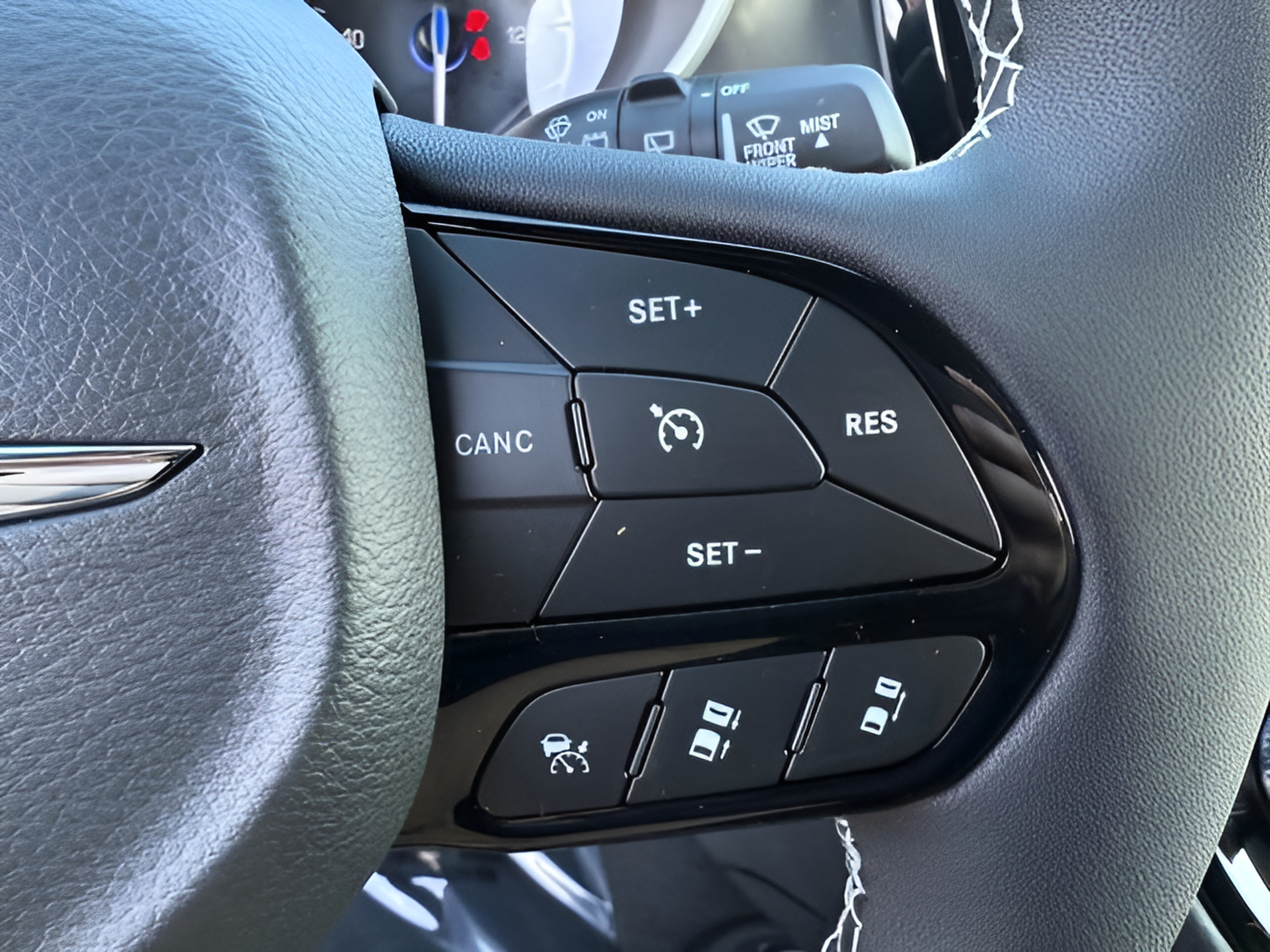 New 2026 Chrysler Pacifica Select w/ S Appearance Package FWD image 20