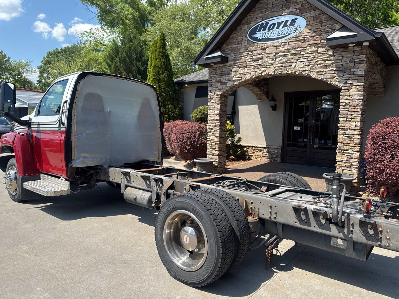 Used 2009 Chevrolet Kodiak C4500 2WD Regular Cab image 3
