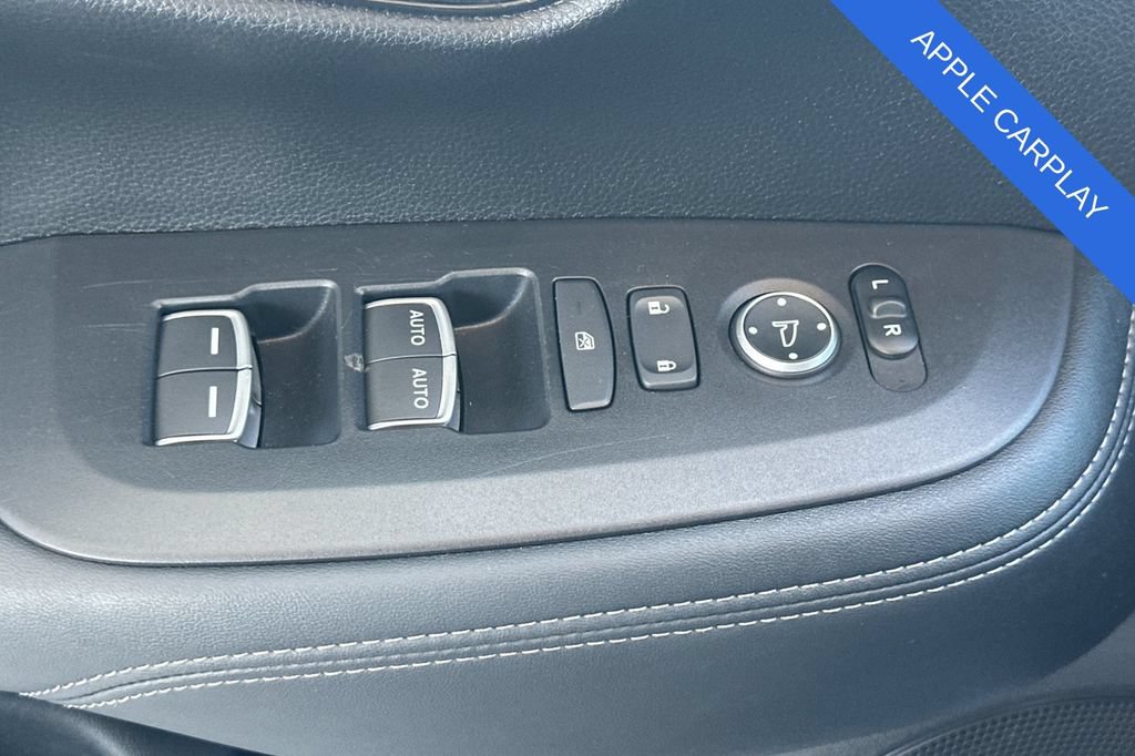 Used 2025 Honda HR-V EX-L image 12