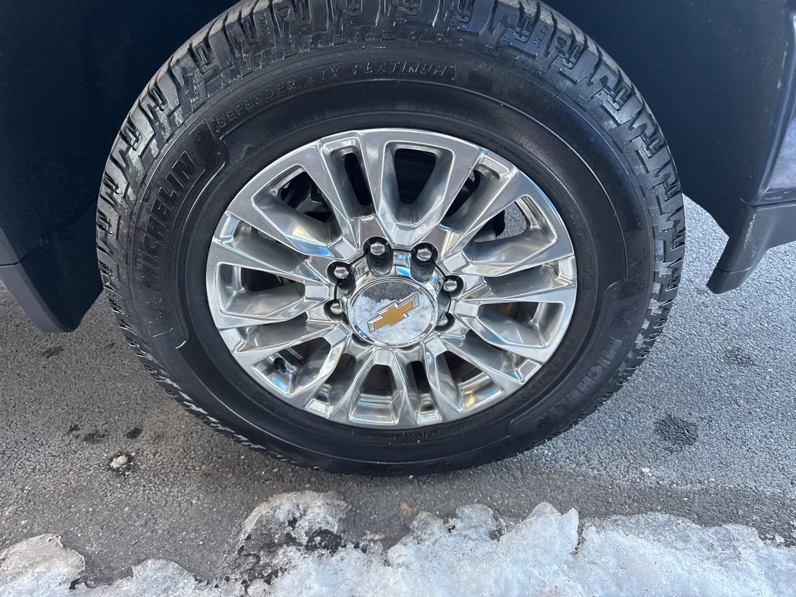 Used 2022 Chevrolet Silverado 3500 High Country AWD/4WD image 12