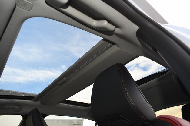 New 2026 Toyota Prius Plug-In Hybrid FWD image 10