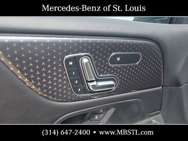 New 2026 Mercedes-Benz GLB 250 4MATIC image 15