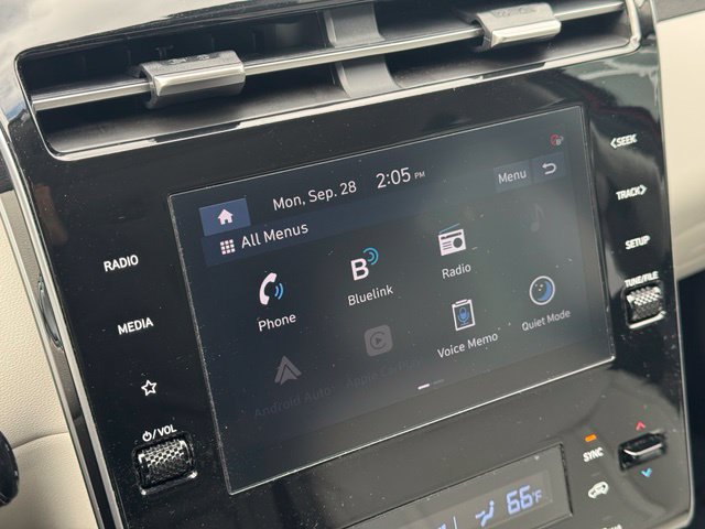 Used 2023 Hyundai Tucson SEL w/ Convenience Package AWD/4WD image 2
