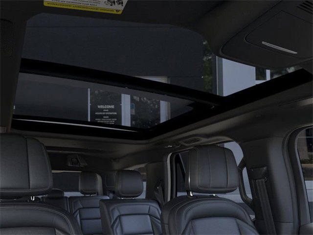 New 2025 Lincoln Navigator Reserve w/ Jet Appearance Package image 22
