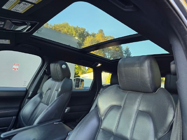 Used 2016 Land Rover Range Rover Sport HSE AWD/4WD image 22