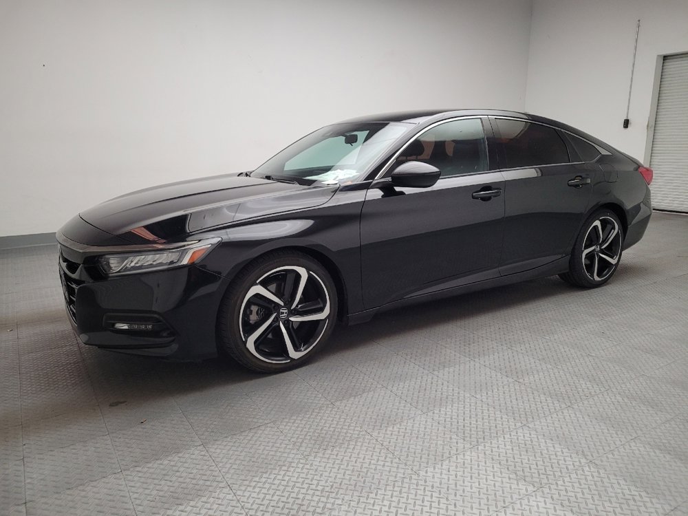 Used 2019 Honda Accord Sport image 2