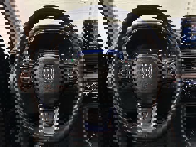 Used 2023 Honda Pilot Elite image 8