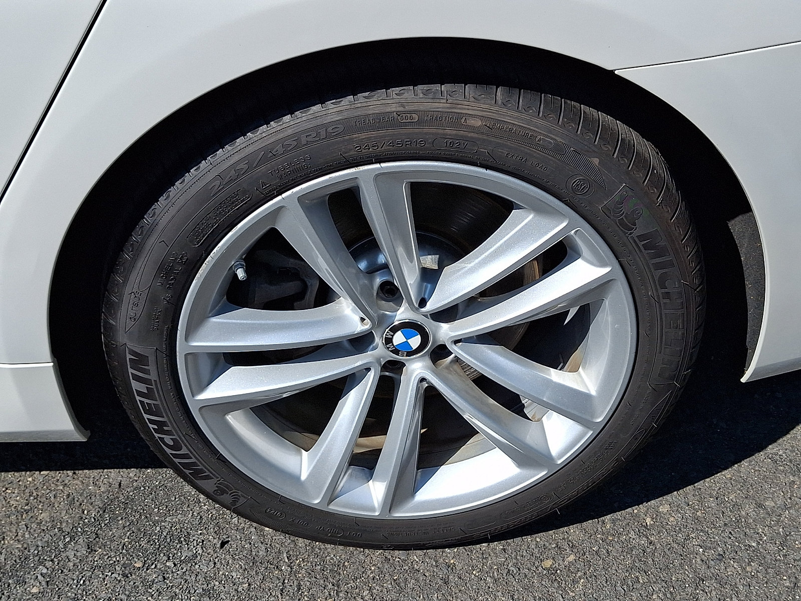 Used 2018 BMW 750i xDrive AWD/4WD image 10