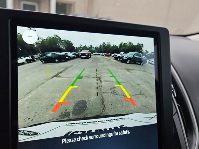 Used 2023 Ford Edge SEL image 22