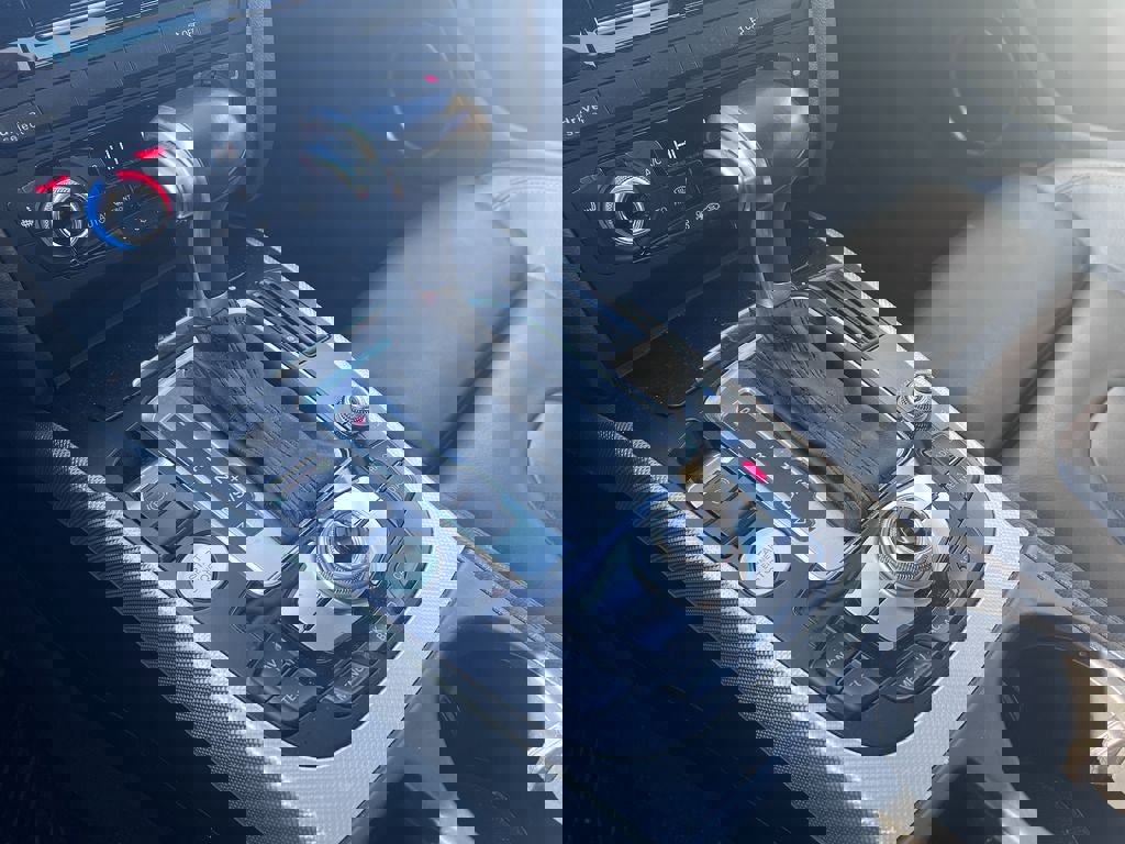 Used 2015 Audi A4 2.0T Premium Plus w/ Technology Package image 20