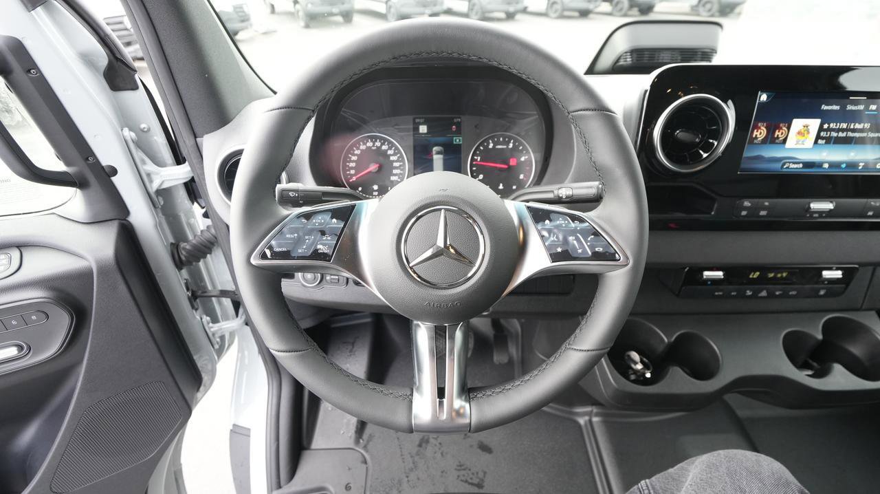 New 2025 Mercedes-Benz Sprinter 2500 image 14