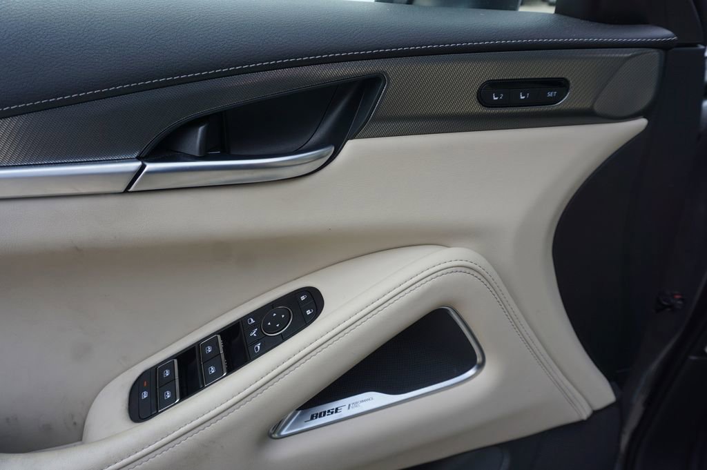 Used 2023 INFINITI QX60 Luxe w/ Performance Audio Package image 4