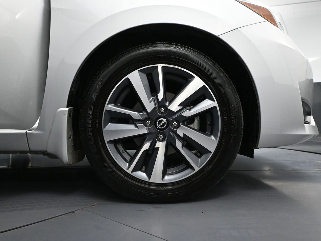 Used 2024 Nissan Versa S w/ S Plus Package image 15