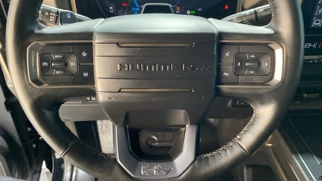 Used 2025 GMC Hummer EV 2X image 41
