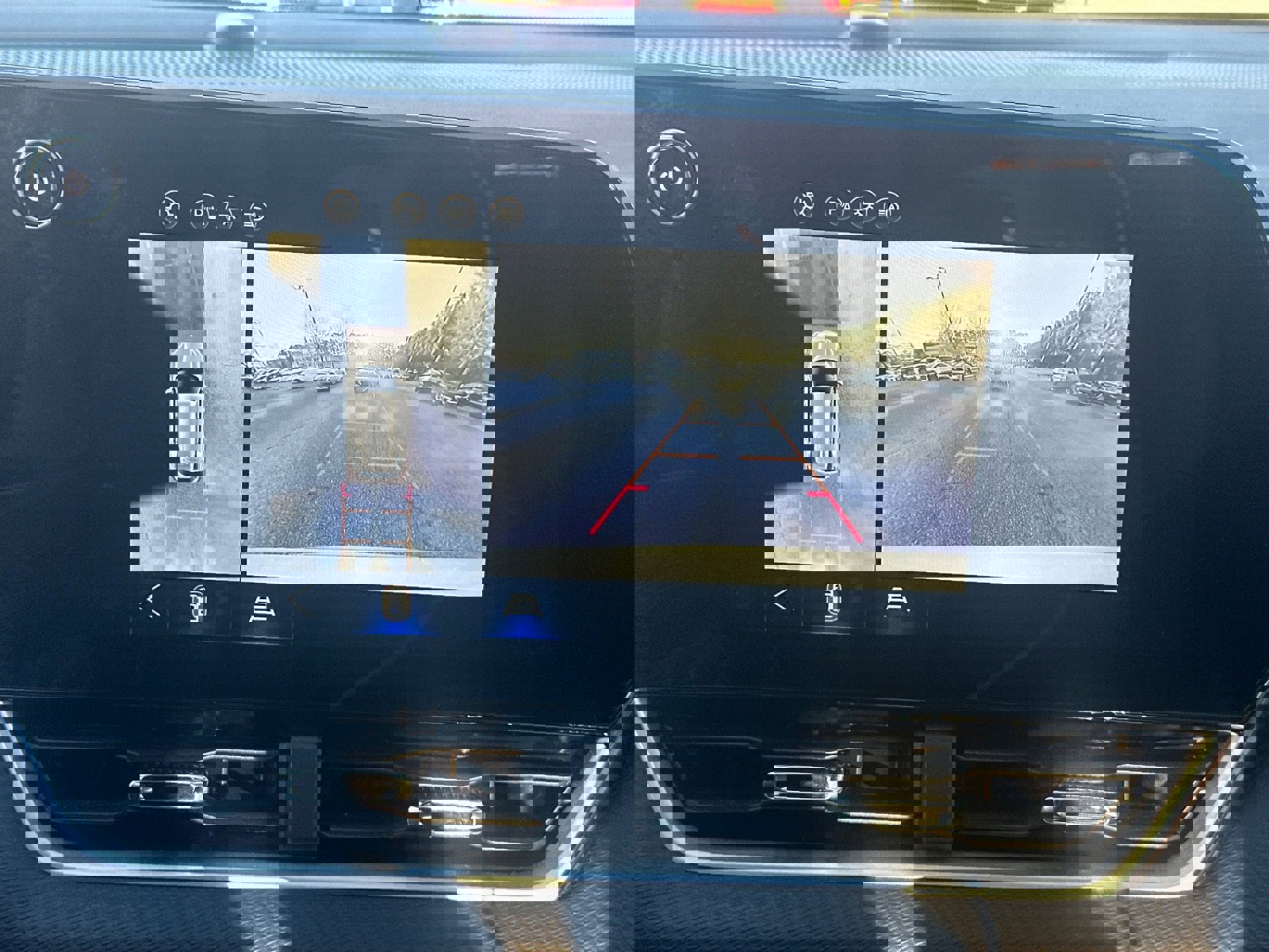 Used 2025 Chevrolet Equinox LT w/ Convenience Package II image 30