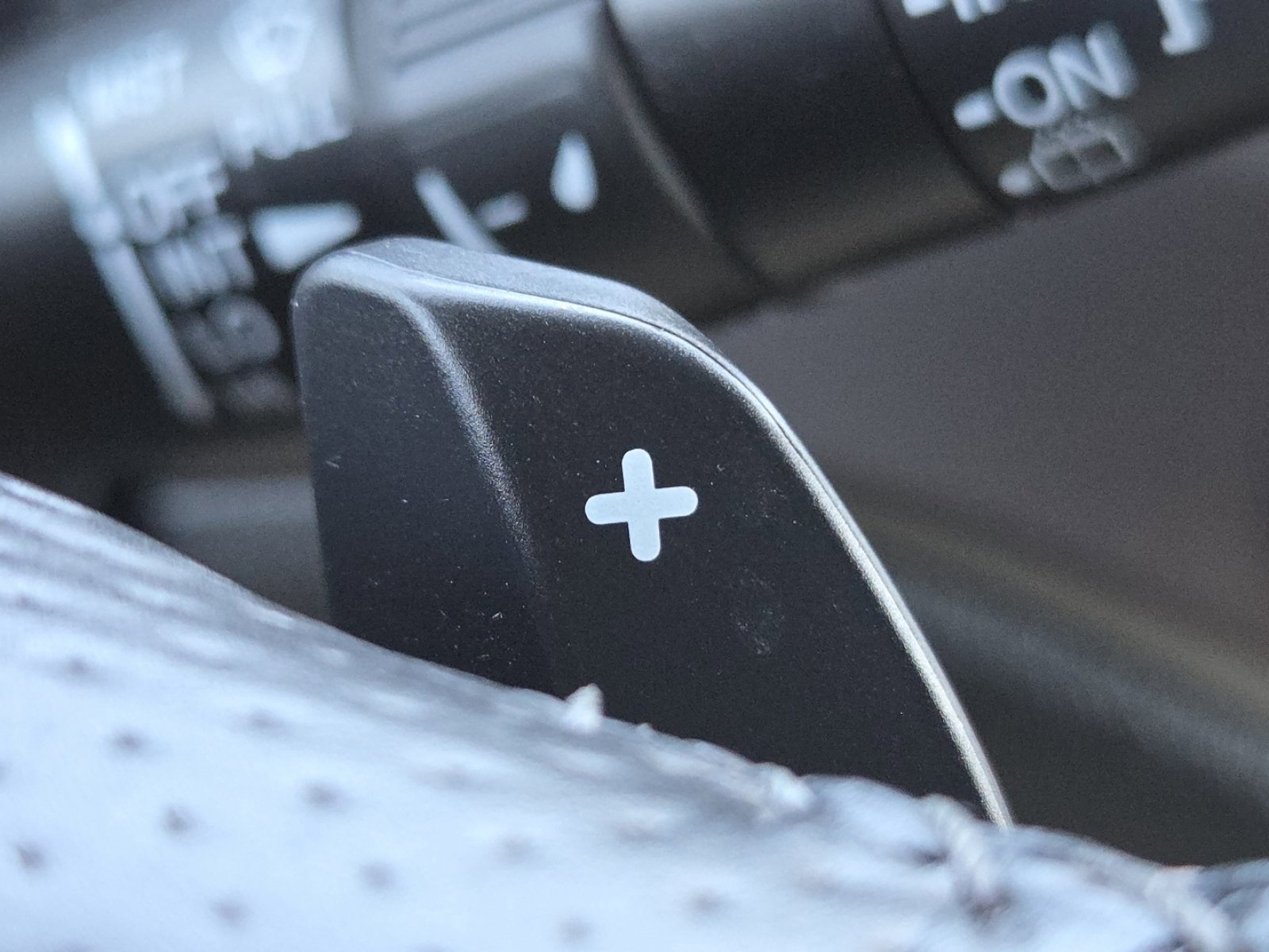 Certified 2023 Honda Passport EX-L image 10