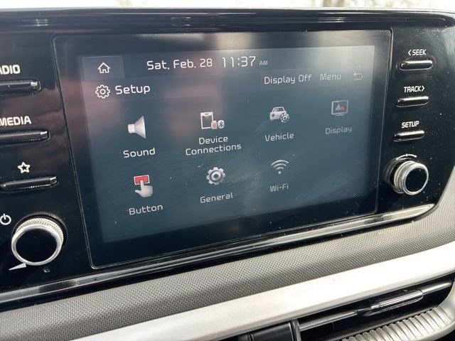 Used 2023 Kia K5 LXS image 22