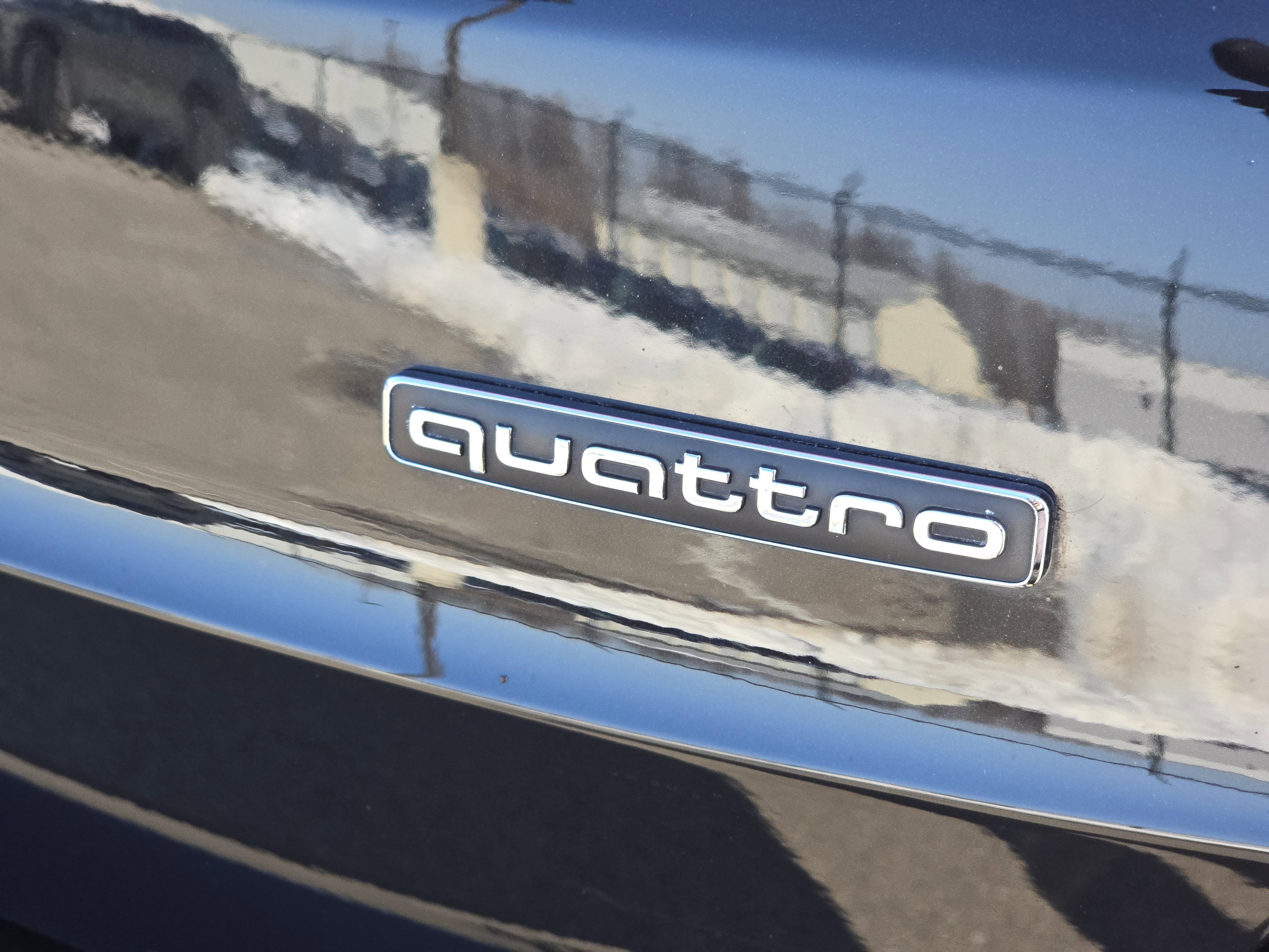 Used 2020 Audi Q3 2.0T Premium image 14