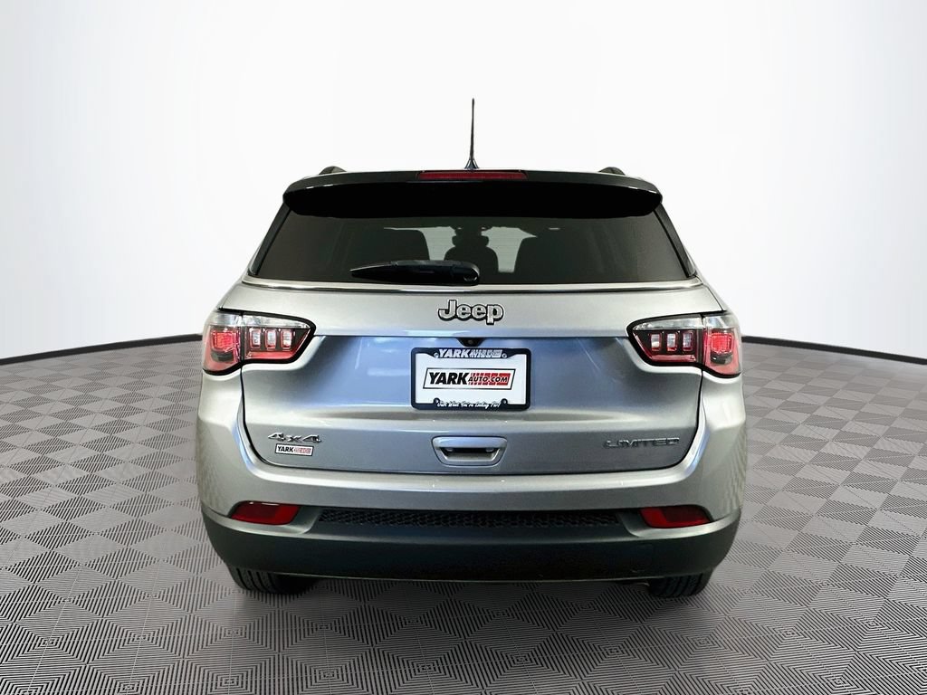 Certified 2022 Jeep Compass Limited AWD/4WD image 9