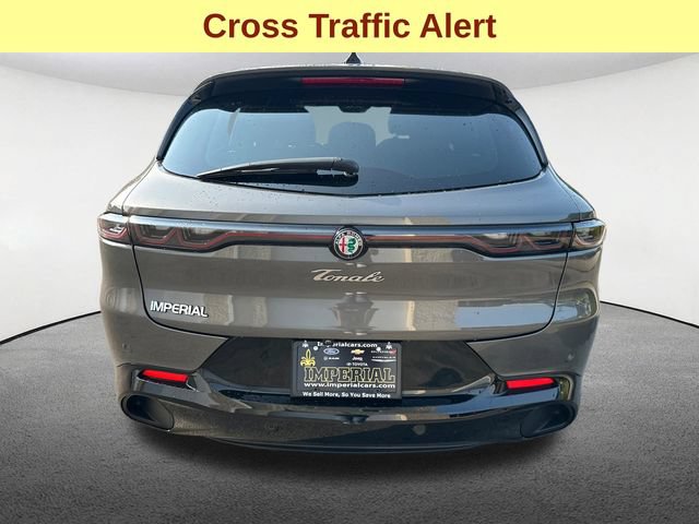 Used 2025 Alfa Romeo Tonale AWD/4WD image 11