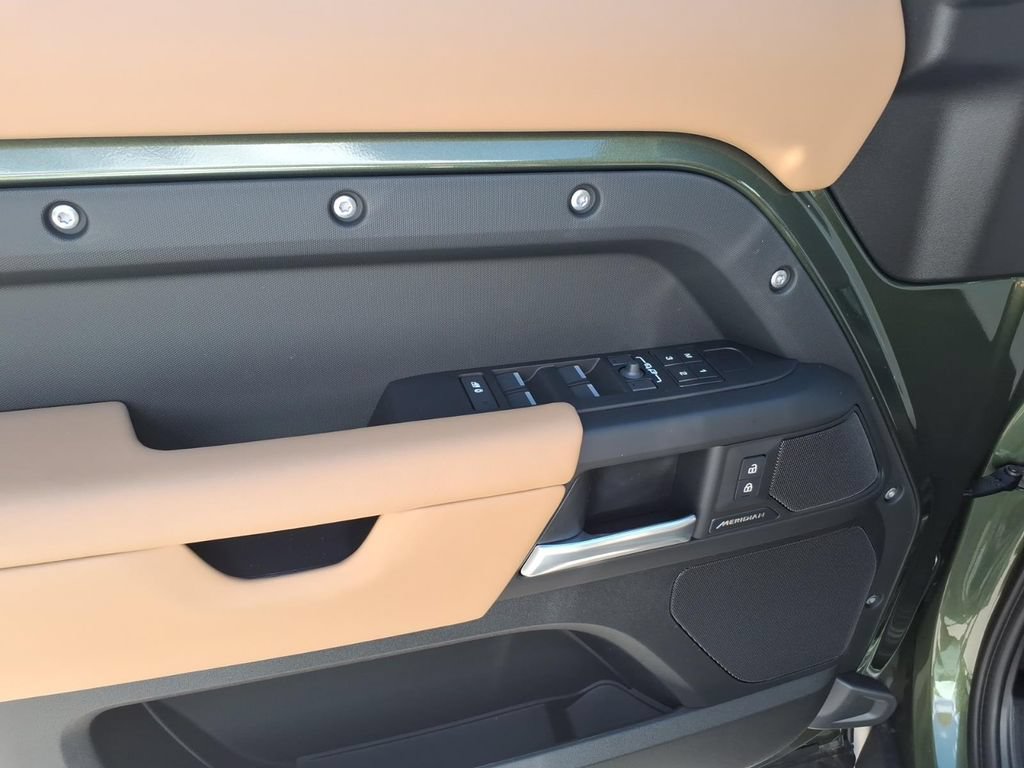 New 2026 Land Rover Defender 110 S AWD/4WD image 11