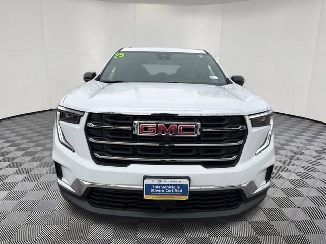 Used 2025 GMC Acadia Elevation image 14