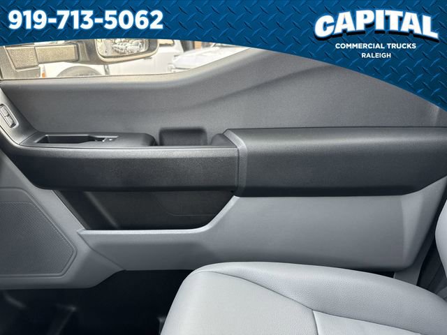 New 2026 Ford F350 XL w/ XL Chrome Package image 28