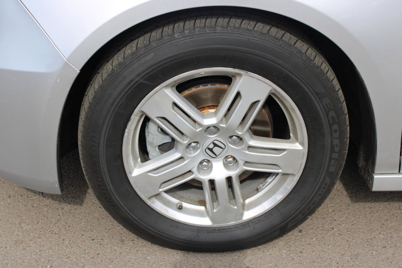 Used 2012 Honda Odyssey Touring Elite image 20