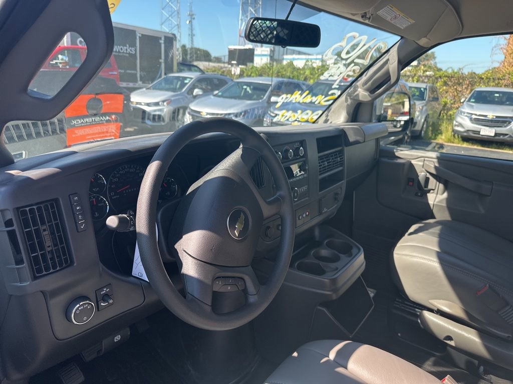 New 2025 Chevrolet Express 2500 w/ Communications Package image 6