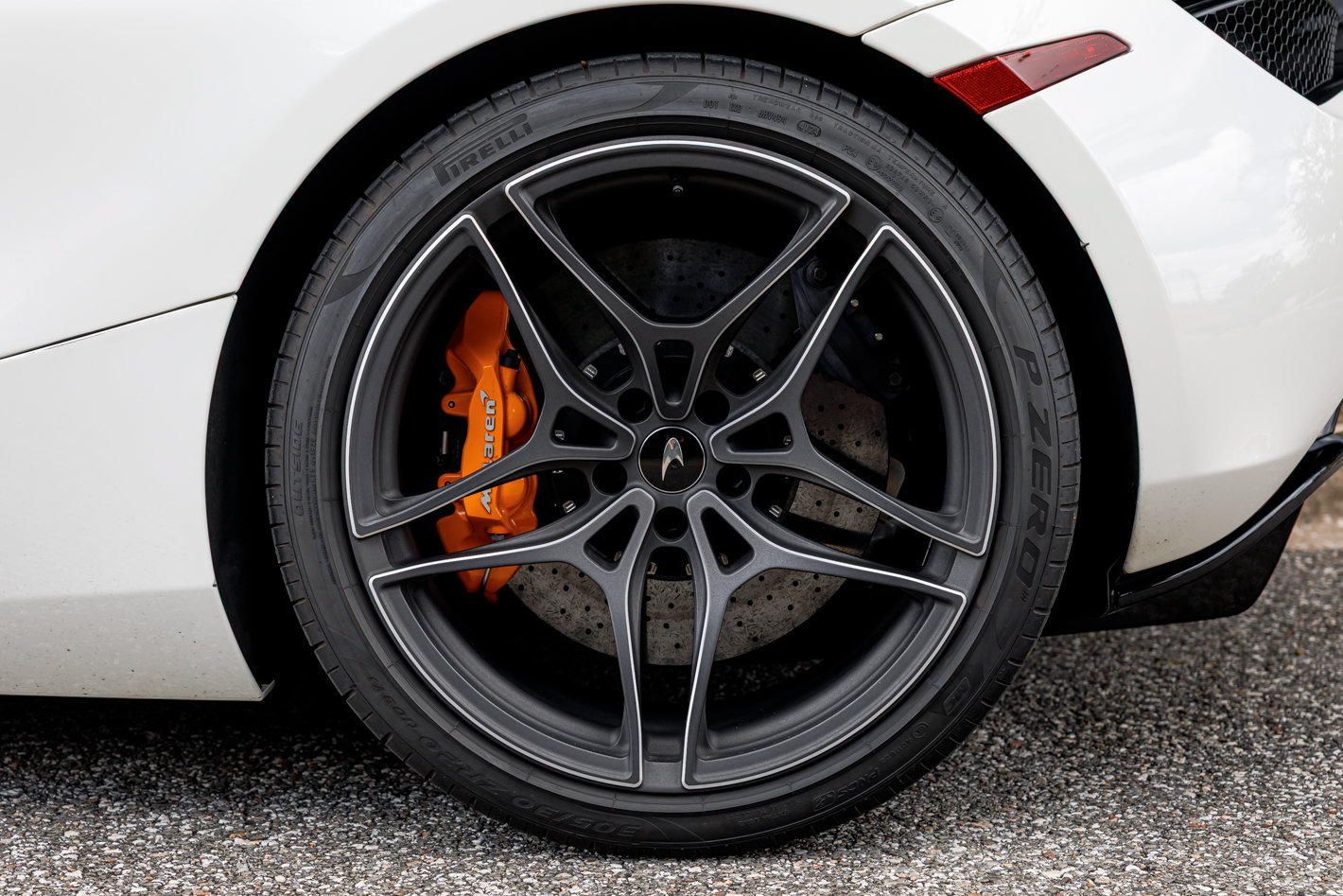 Used 2020 McLaren 720S Performance RWD image 36