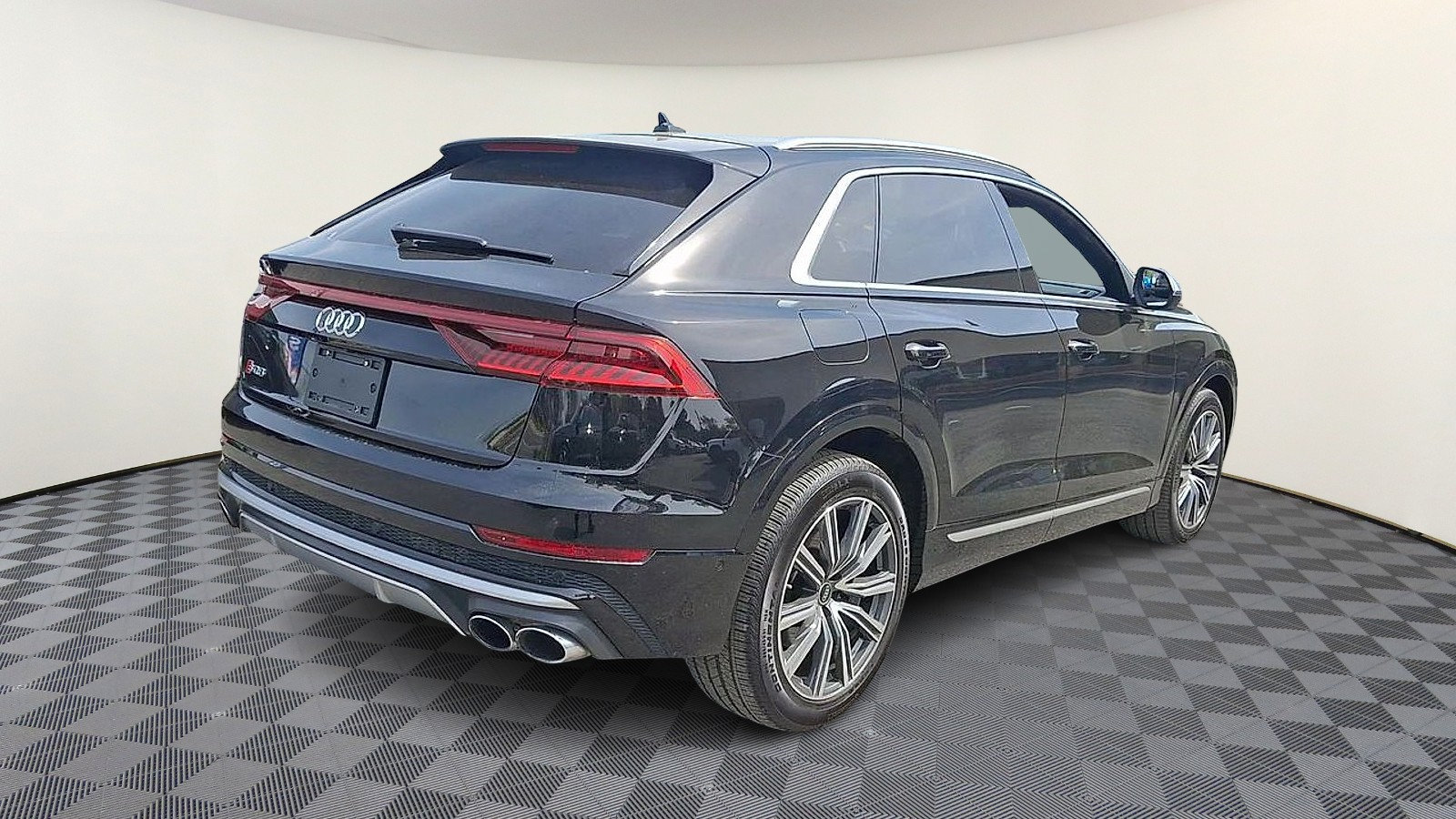 Used 2023 Audi SQ8 Prestige AWD/4WD image 8