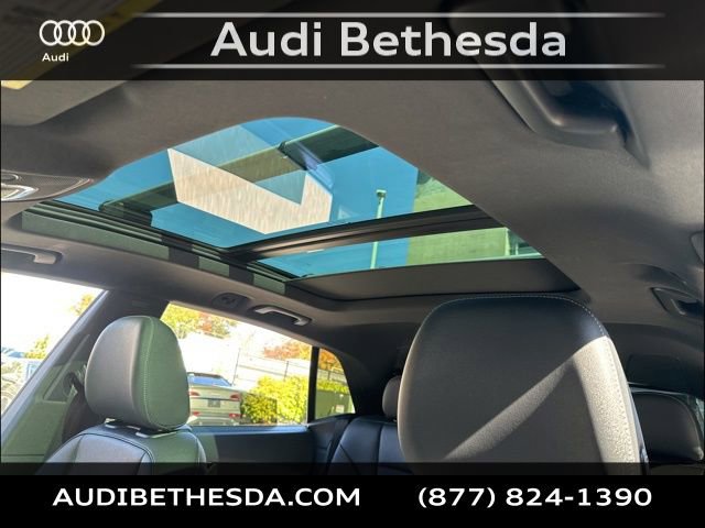 Used 2022 Audi Q8 Premium Plus image 29