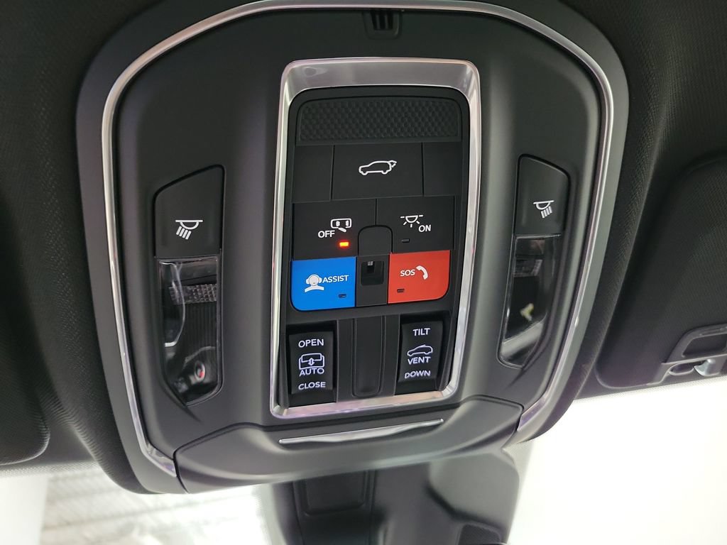 New 2026 Jeep Grand Cherokee Laredo X AWD/4WD image 19