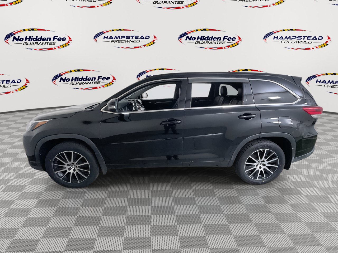 Used 2018 Toyota Highlander SE w/ Protection Package #3 AWD/4WD image 6