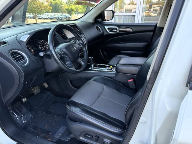 Used 2019 Nissan Pathfinder SL w/ Rock Creek Edition AWD/4WD image 14