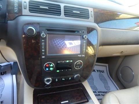 Used 2014 GMC Yukon XL Denali image 10