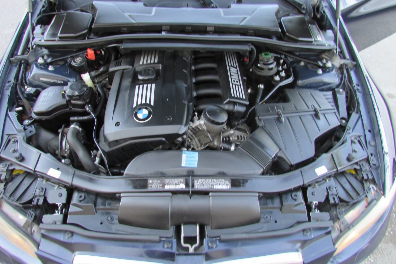 Used 2010 BMW 328i Coupe image 33