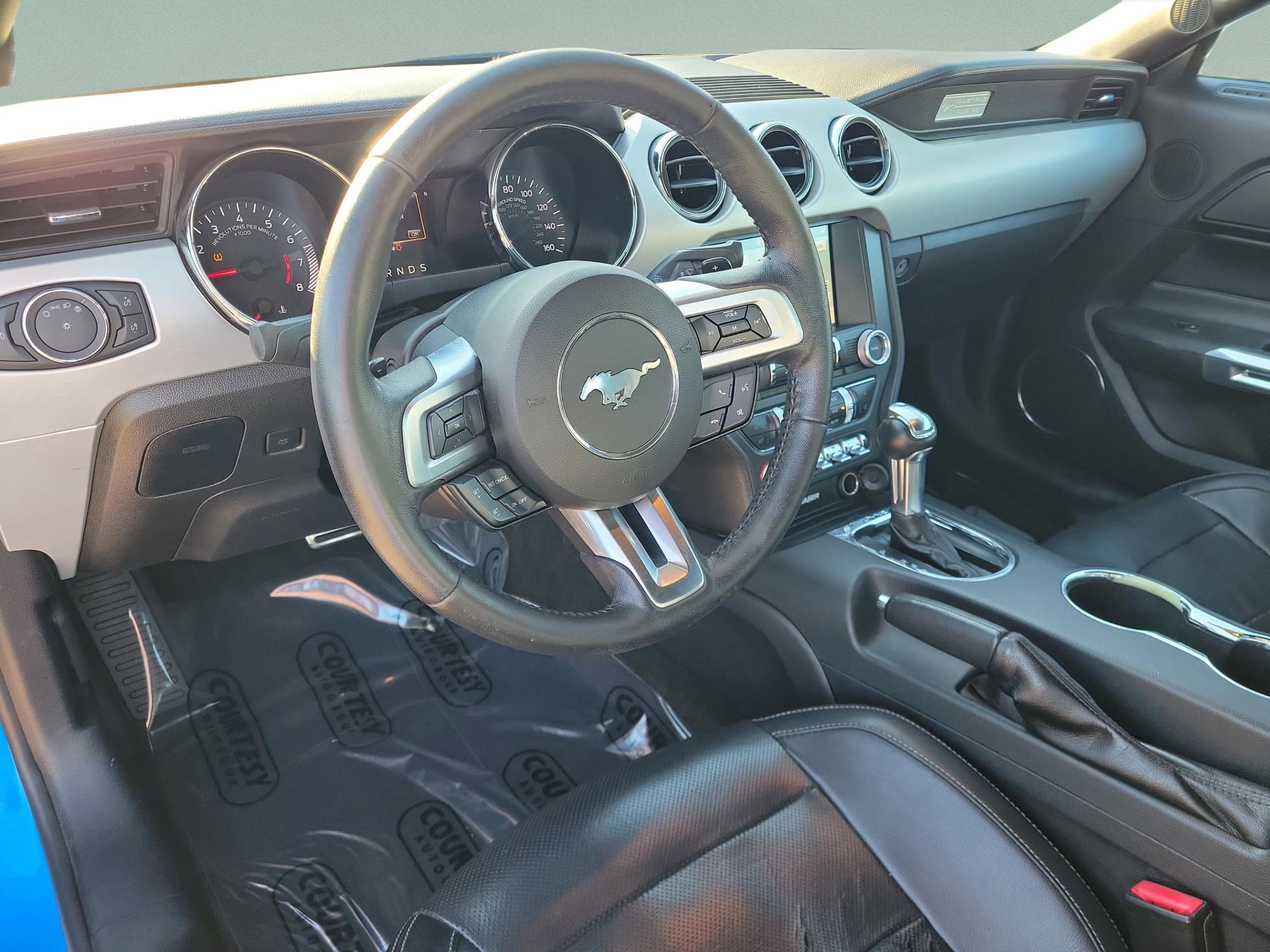 Used 2017 Ford Mustang Premium image 15