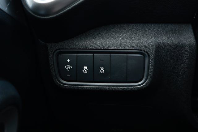 Used 2023 Kia Soul LX FWD image 15