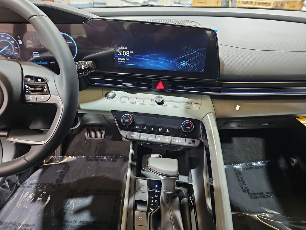 New 2026 Hyundai Elantra Limited image 19