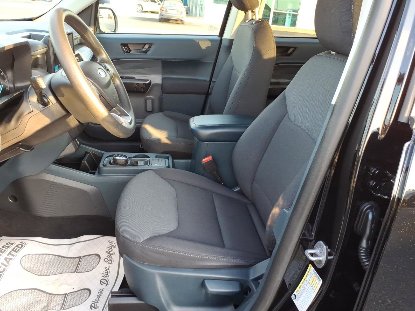 Used 2022 Ford Maverick XL image 11