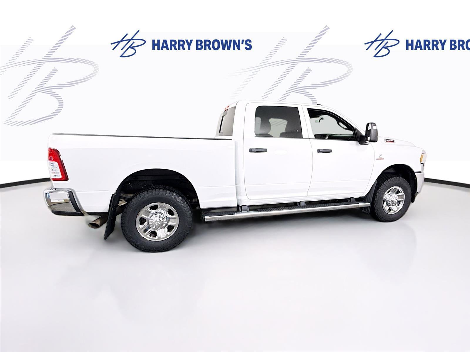 Used 2023 RAM 3500 Tradesman image 29