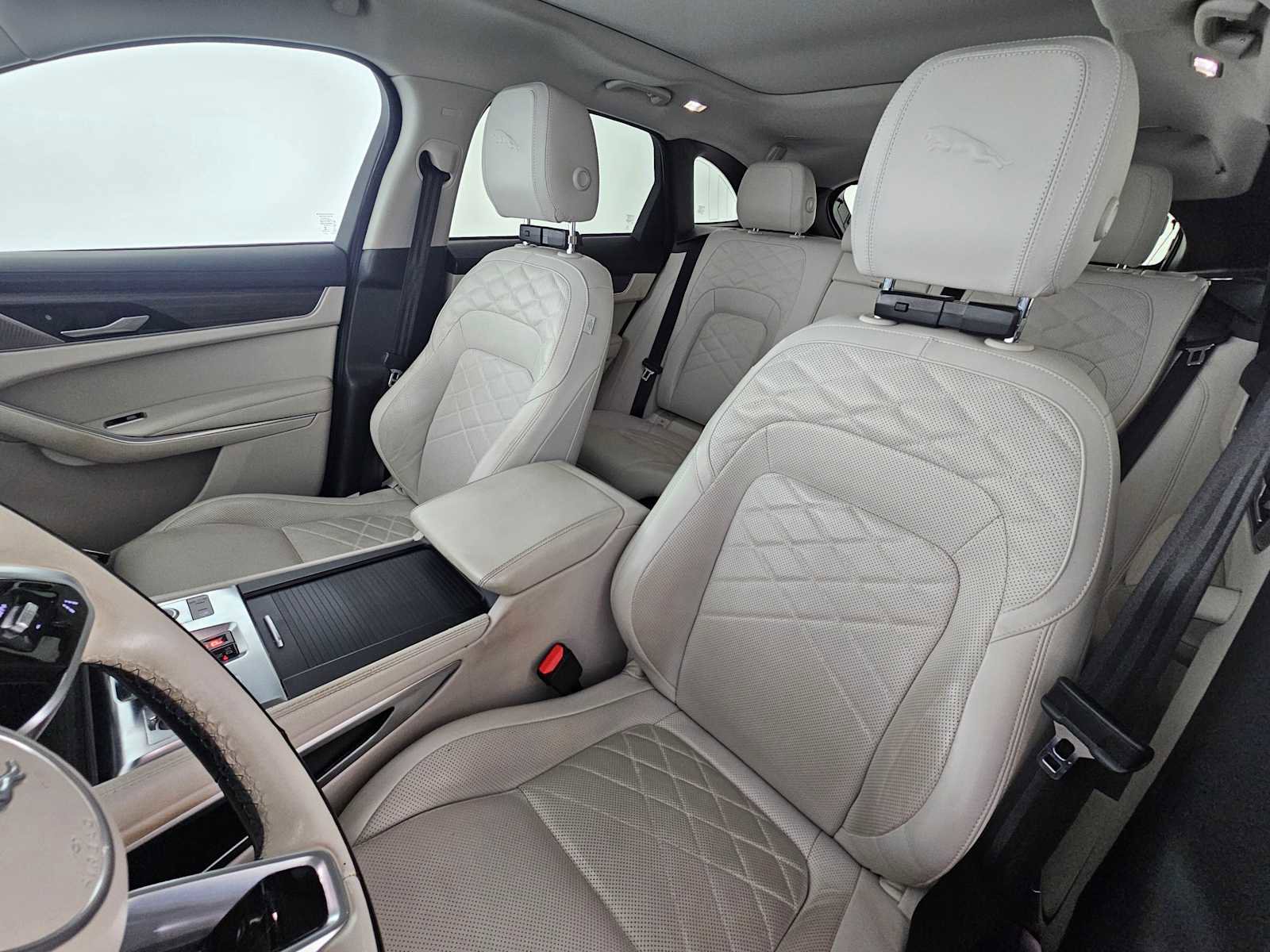 Used 2022 Jaguar F-PACE S image 21