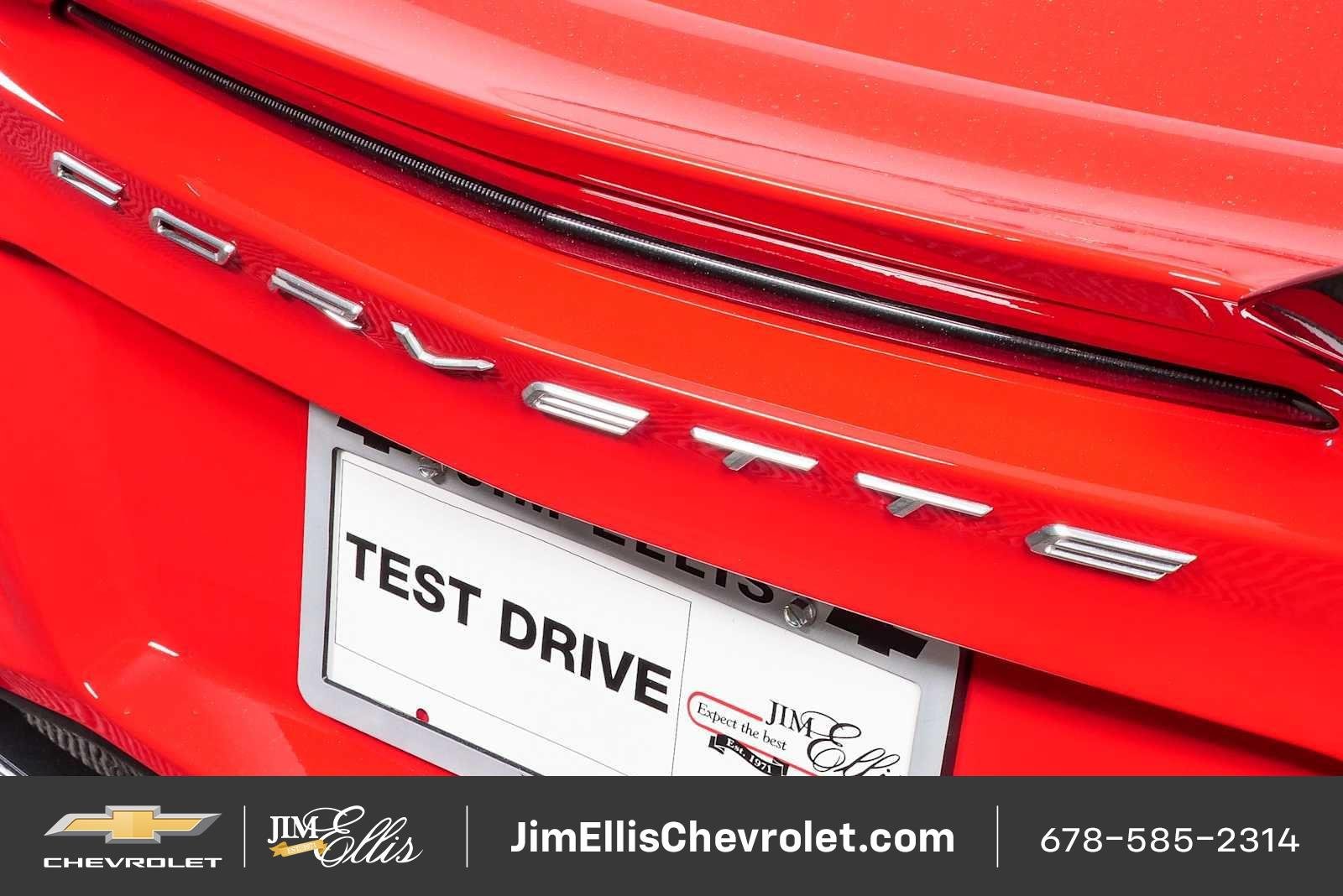 Used 2024 Chevrolet Corvette Z06 w/ Chrome Exterior Badge Package RWD image 32