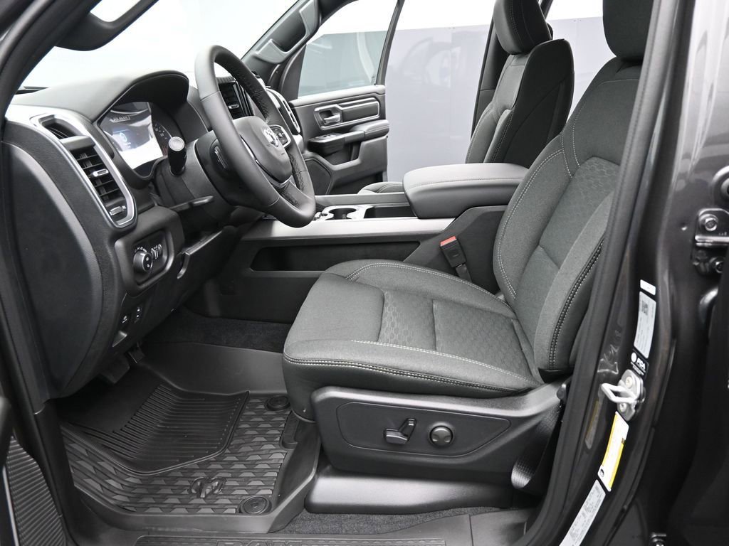 New 2025 RAM 1500 Big Horn image 10