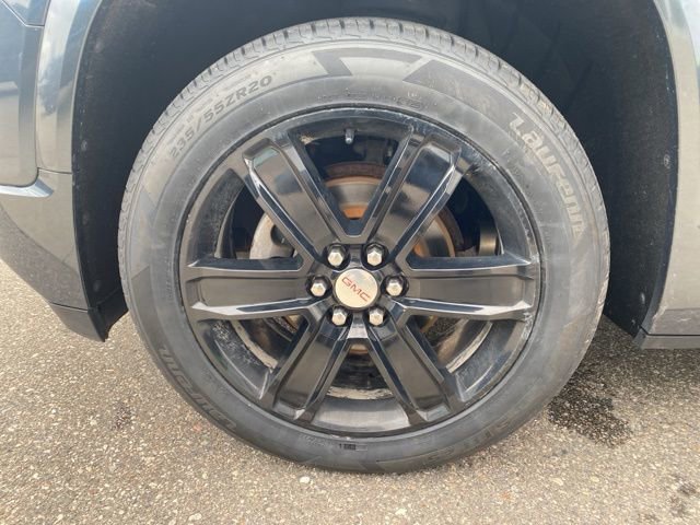 Used 2019 GMC Acadia Denali w/ Technology Package AWD/4WD image 37