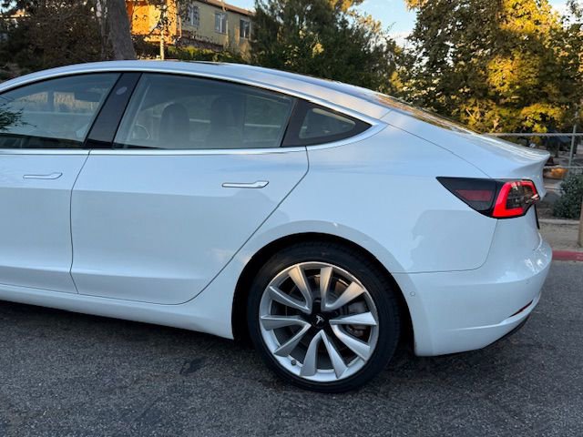 Used 2018 Tesla Model 3 Long Range image 30