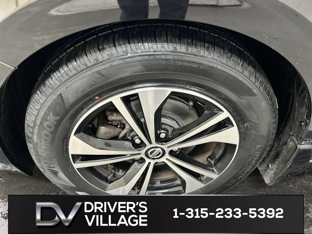 Used 2023 Nissan Sentra SV w/ All-Weather Package FWD image 8