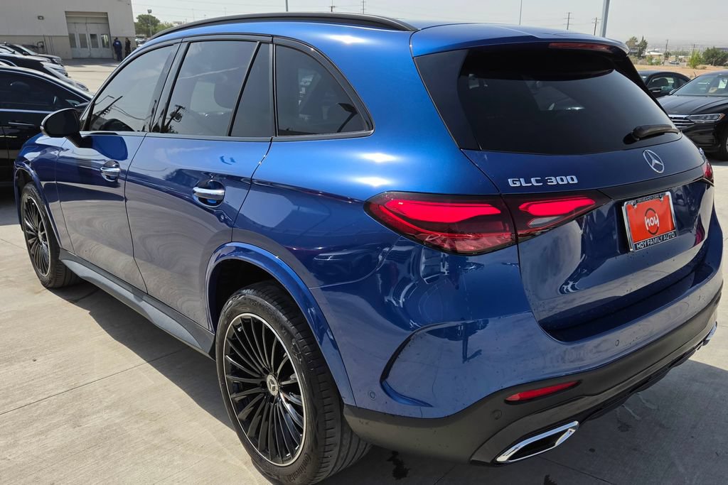 Used 2023 Mercedes-Benz GLC 300 4MATIC image 7