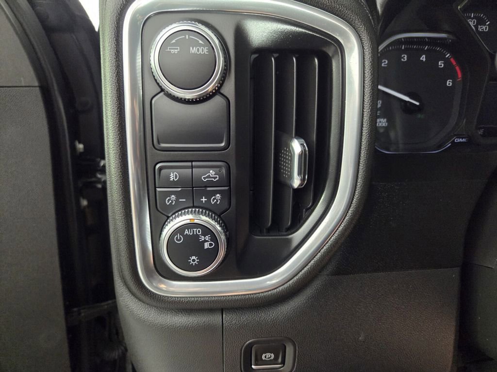 Used 2021 GMC Sierra 1500 Elevation RWD image 20